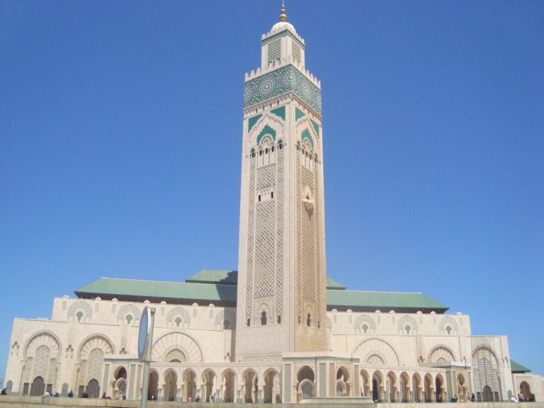 mosque-298739_1920