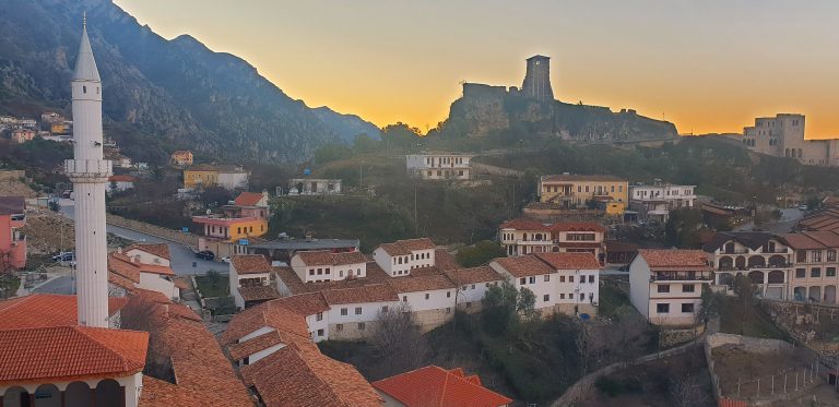 נופש חברה בחול